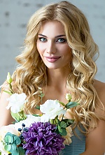 Ukrainian mail order bride Kristina from Brest with blonde hair and blue eye color - image 2