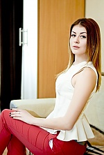 Ukrainian mail order bride Sofia from Lugansk with light brown hair and brown eye color - image 5
