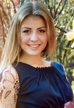 Sofia, 26 y.o. from Lugansk, Ukraine