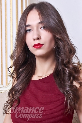 Ukrainian mail order bride Anastasiya from Nikolaev with brunette hair and brown eye color - image 1