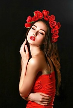 Ukrainian mail order bride Elena from Gorlovka with light brown hair and brown eye color - image 3