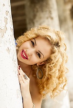 Ukrainian mail order bride Alina from Poltava with light brown hair and green eye color - image 5
