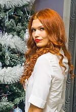 Ukrainian mail order bride Zorina from Donetsk with red hair and brown eye color - image 3