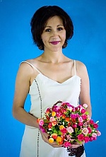 Ukrainian mail order bride Yana from Nikolaev with brunette hair and grey eye color - image 6