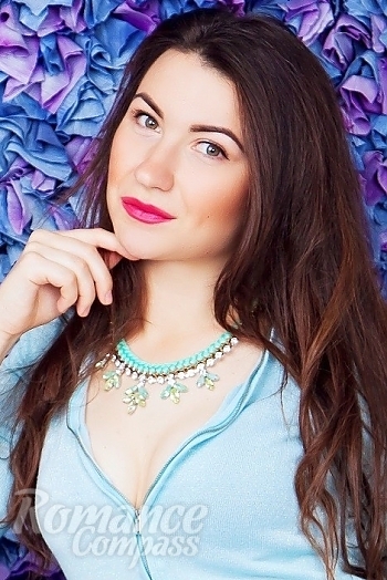 Ukrainian mail order bride Marina from Kharkiv with light brown hair and green eye color - image 1