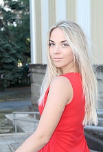 Ukrainian mail order bride Yuliya from Svatovo with blonde hair and blue eye color - image 5