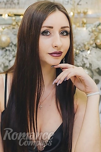Ukrainian mail order bride Ekaterina from Poltava with light brown hair and green eye color - image 1