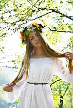 Ukrainian mail order bride Anastasiya from Donetsk with light brown hair and green eye color - image 9
