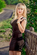 Ukrainian mail order bride Margo from Kharkov with blonde hair and green eye color - image 7