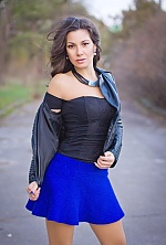 Ukrainian mail order bride Irina from Krivoyrog with brunette hair and brown eye color - image 2