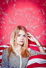 Ukrainian mail order bride Nastya from Kiev with blonde hair and green eye color - image 5