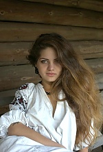 Ukrainian mail order bride Yuliya from Kiev with light brown hair and green eye color - image 2