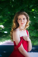 Ukrainian mail order bride Veronika from Kharkiv with light brown hair and grey eye color - image 3