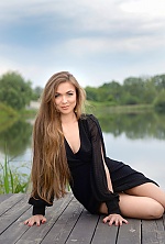 Ukrainian mail order bride Anna from Kharkov with light brown hair and green eye color - image 8
