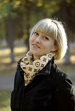 Ukrainian mail order bride Anastasiya from Kyiv with light brown hair and green eye color - image 4