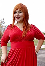 Ukrainian mail order bride Irinae from Voznesensk with red hair and green eye color - image 2