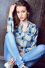 Ukrainian mail order bride Maria from Kharkiv with light brown hair and green eye color - image 8
