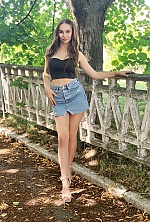 Ukrainian mail order bride Victoria from Krivoyrog with light brown hair and brown eye color - image 3