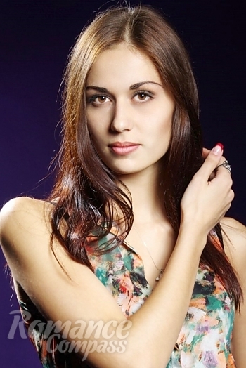 Ukrainian mail order bride Anastasia from Vinniza with brunette hair and brown eye color - image 1