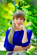 Ukrainian mail order bride Natalia from Makeevka with light brown hair and green eye color - image 6