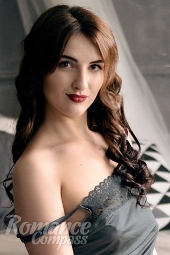 Ukrainian mail order bride Valery from Kharkov with brunette hair and brown eye color - image 1