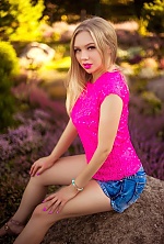 Ukrainian mail order bride Valentina from Kiev with blonde hair and green eye color - image 7