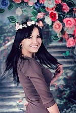 Ukrainian mail order bride Diana from Kyiv with brunette hair and brown eye color - image 3