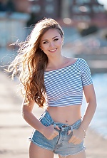 Ukrainian mail order bride Yuliya from Kiev with light brown hair and green eye color - image 9