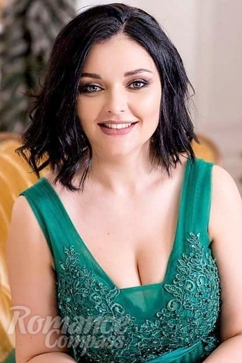 Ukrainian mail order bride Nataliya from Kyiv with black hair and grey eye color - image 1