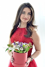 Ukrainian mail order bride Julia from Kiev with brunette hair and blue eye color - image 2