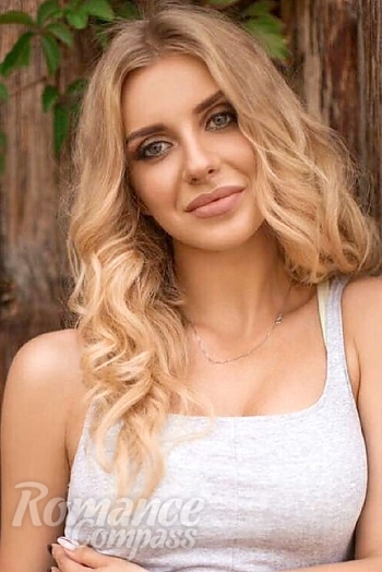 Ukrainian mail order bride Sofya from Kiev with blonde hair and brown eye color - image 1