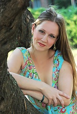 Ukrainian mail order bride Elena from Lugansk with light brown hair and green eye color - image 6