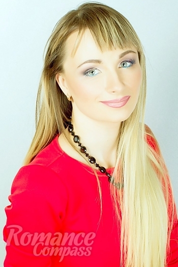 Ukrainian mail order bride Tatyana from Kharkiv with blonde hair and blue eye color - image 1