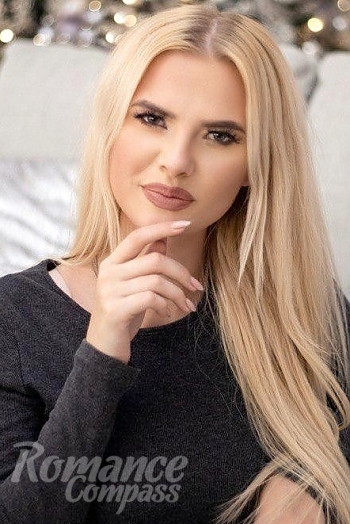 Ukrainian mail order bride Alina from Kharkiv with light brown hair and grey eye color - image 1