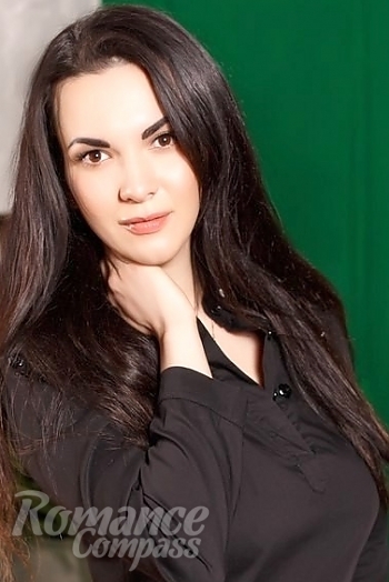 Ukrainian mail order bride Yasmin from Lugansk with black hair and brown eye color - image 1