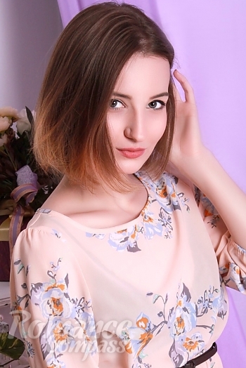 Ukrainian mail order bride Alina from Dnipro with light brown hair and green eye color - image 1