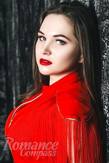 Ukrainian mail order bride Marina from Dnipro with brunette hair and brown eye color - image 1