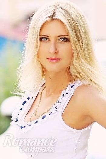 Ukrainian mail order bride Inna from Sumy with blonde hair and grey eye color - image 1