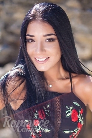 Ukrainian mail order bride Anastacia from Odessa with brunette hair and brown eye color - image 1
