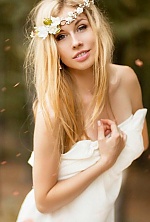Ukrainian mail order bride Katerina from Kiev with blonde hair and grey eye color - image 8