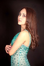 Ukrainian mail order bride Alina from Kharkiv with light brown hair and blue eye color - image 2