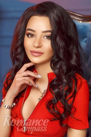 Ukrainian mail order bride Irina from Kyiv with black hair and brown eye color - image 1