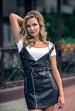 Ukrainian mail order bride Victoria from Simferopol with light brown hair and grey eye color - image 9