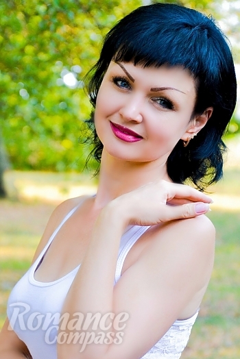 Ukrainian mail order bride Tatyana from Zaporozhye with black hair and blue eye color - image 1