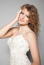 Ukrainian mail order bride Yana from Kyiv with light brown hair and grey eye color - image 8