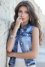 Ukrainian mail order bride Mariya from Krivoy Rog with light brown hair and blue eye color - image 4