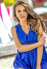 Ukrainian mail order bride Tatyana from Lviv with auburn hair and blue eye color - image 6