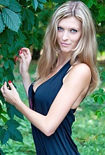 Ukrainian mail order bride Yuliya from Odessa with light brown hair and green eye color - image 3