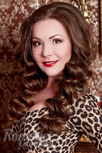 Ukrainian mail order bride Anastasia from Dnipro with light brown hair and brown eye color - image 1