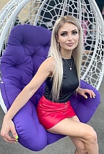 Ukrainian mail order bride Inna from Kamenz with blonde hair and grey eye color - image 9
